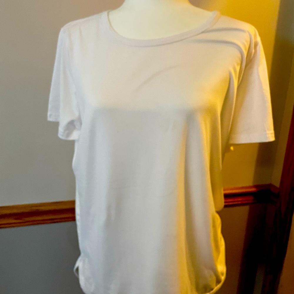 Like New Jones New York White Athletic Top